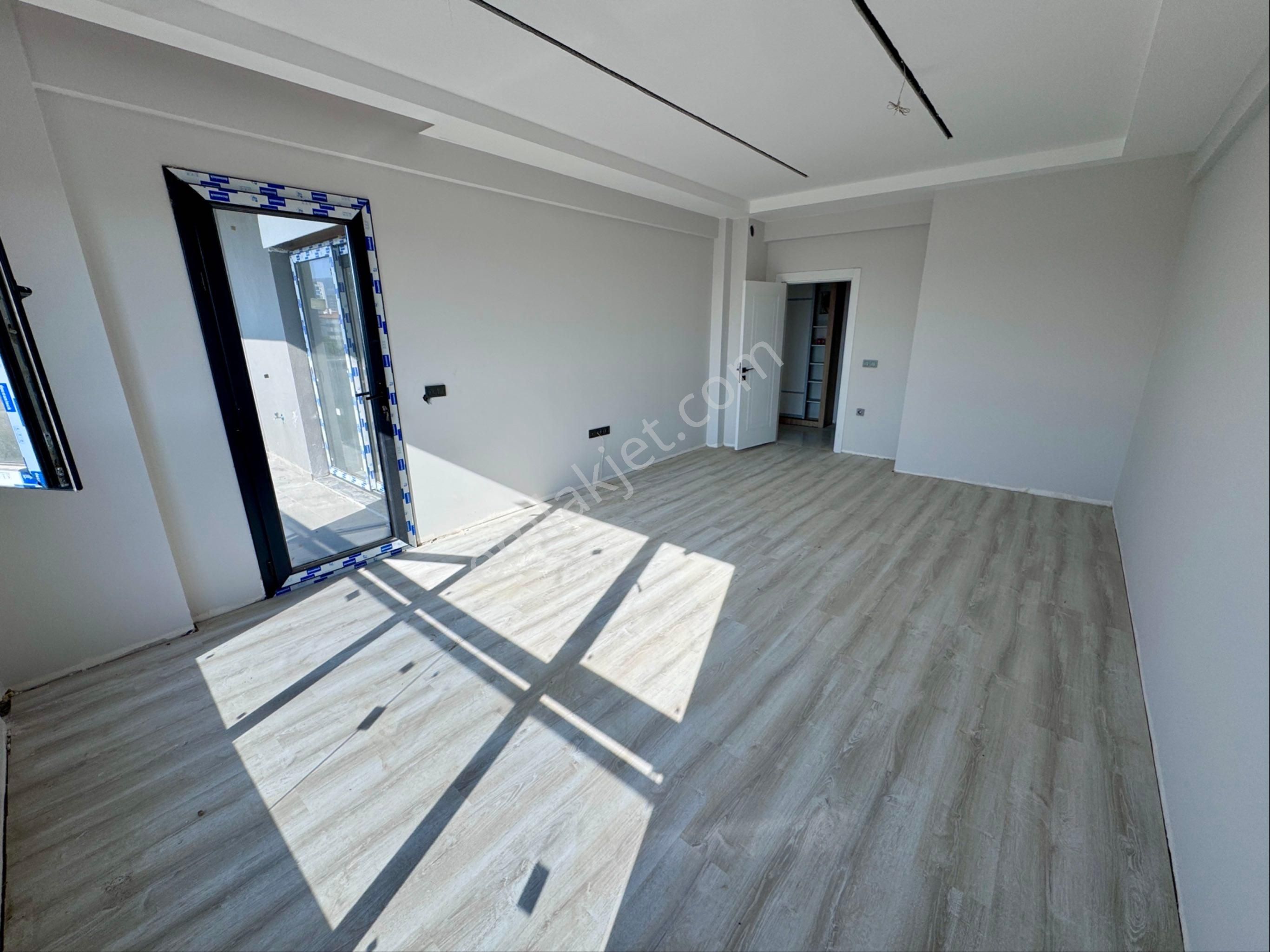 Söke Yenicamii De Yeni Yaşam Sitesinde Satılık Sıfır 3+1 Daire - Görsel 3