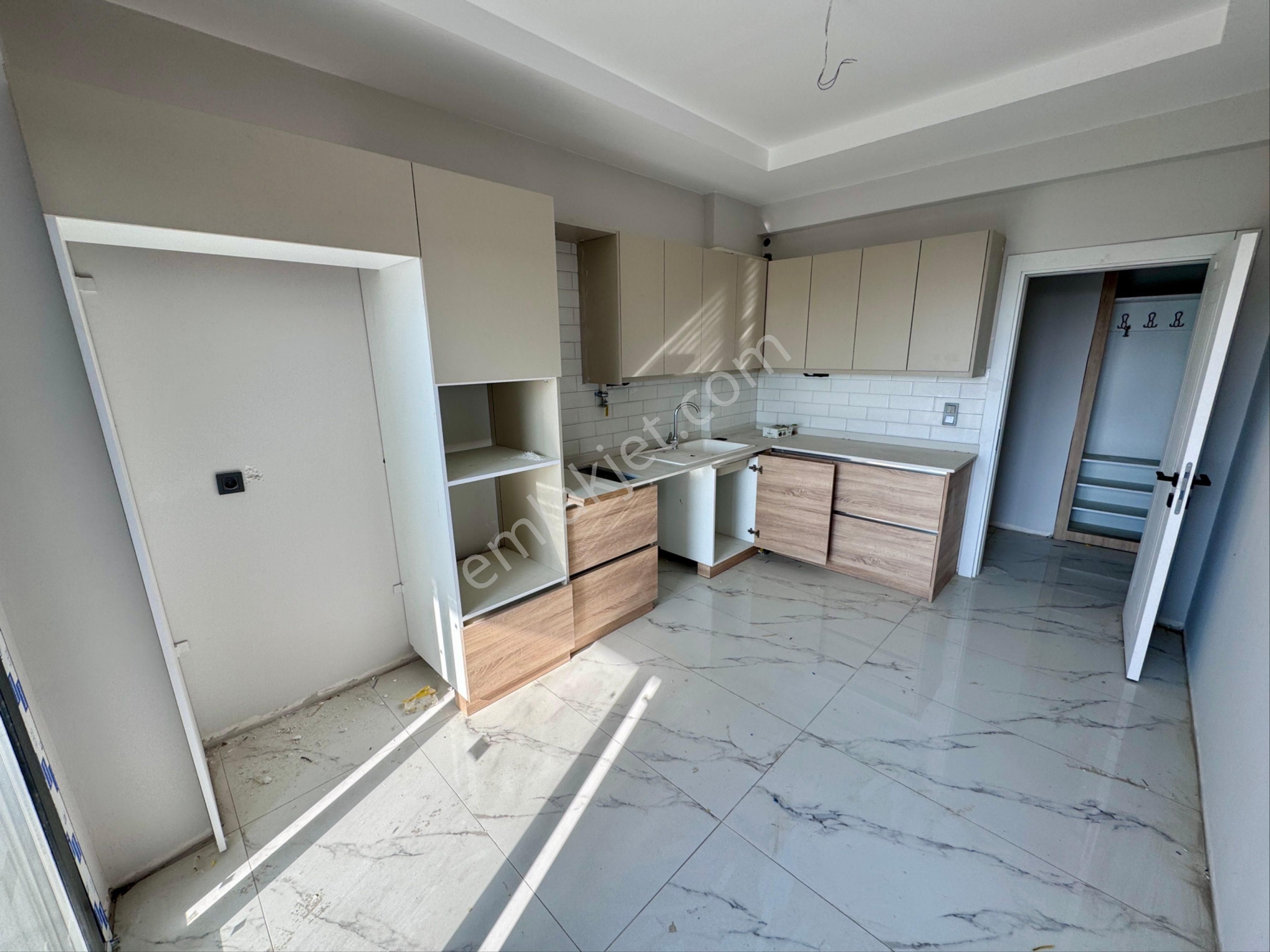 Söke Yenicamii De Yeni Yaşam Sitesinde Satılık Sıfır 3+1 Daire - Görsel 8