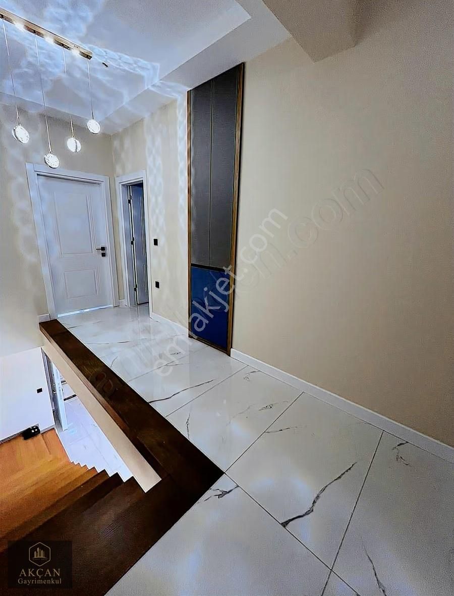 Akçan'dan Önerlerde Kış Bahçeli, Ebeveyn Banyolu Şık Villa - Görsel 18