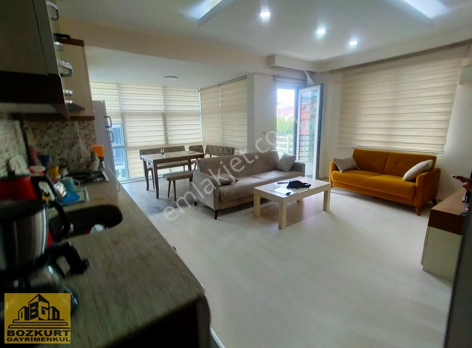 Kınıklıda Üniversite Yakını 110m2 3+1 10 Yaşında Rezidans Daire - Görsel 14