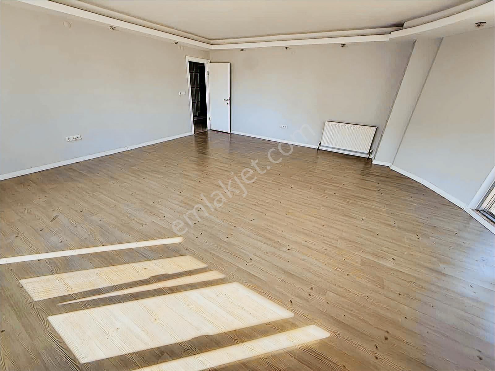 Bahçelievler Mah. Teknik Lise Cad Üzeri Kiralık 3+1 Arakat Daire - Görsel 4