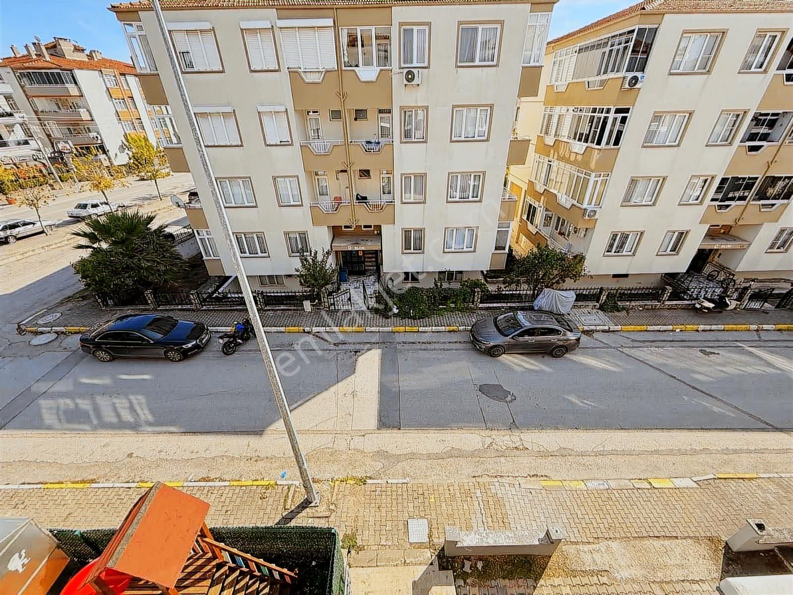 Bahçelievler Mah. Teknik Lise Cad Üzeri Kiralık 3+1 Arakat Daire - Görsel 24