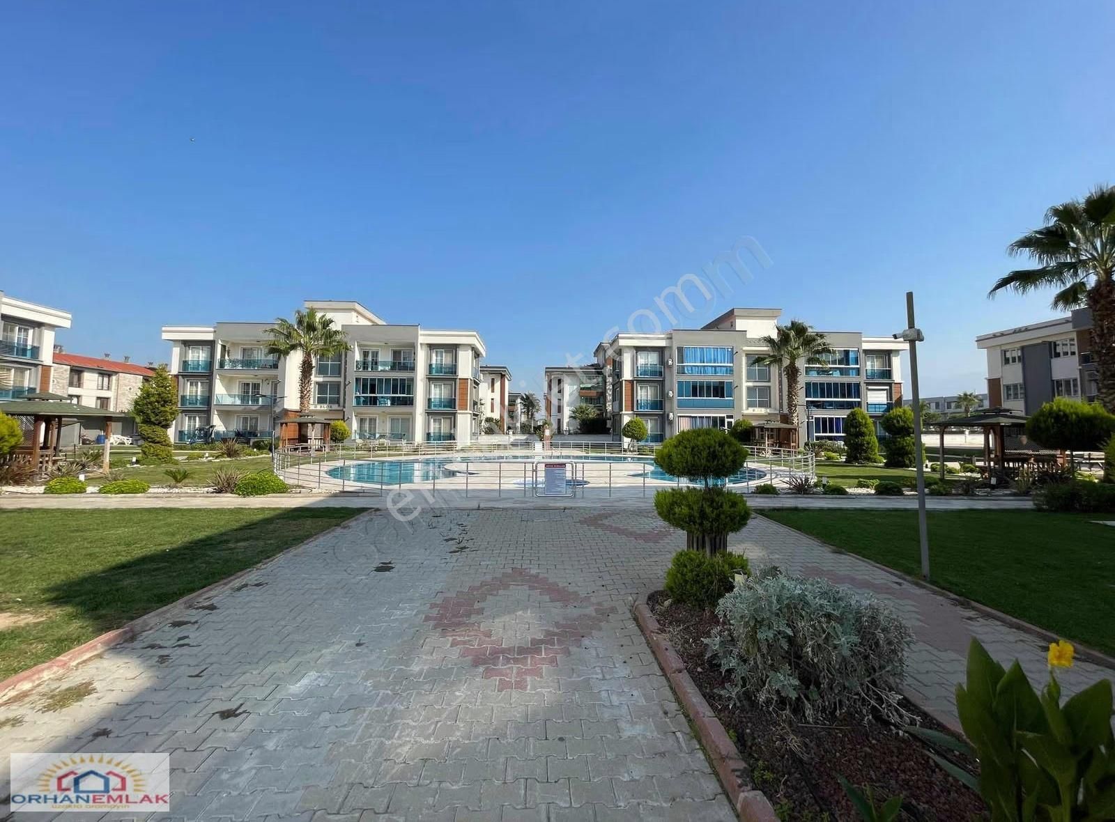 Orhan Emlak'tan Villa Bölgesinde 2+1 Ara Kat Havuz Cephe Daire - Görsel 21