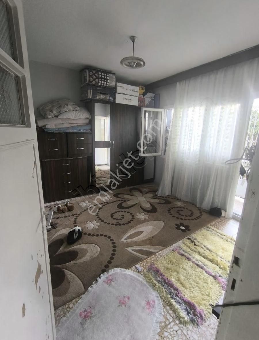 Şakirpaşa Mah. 3 Katlı Müstakil Ev - Görsel 3