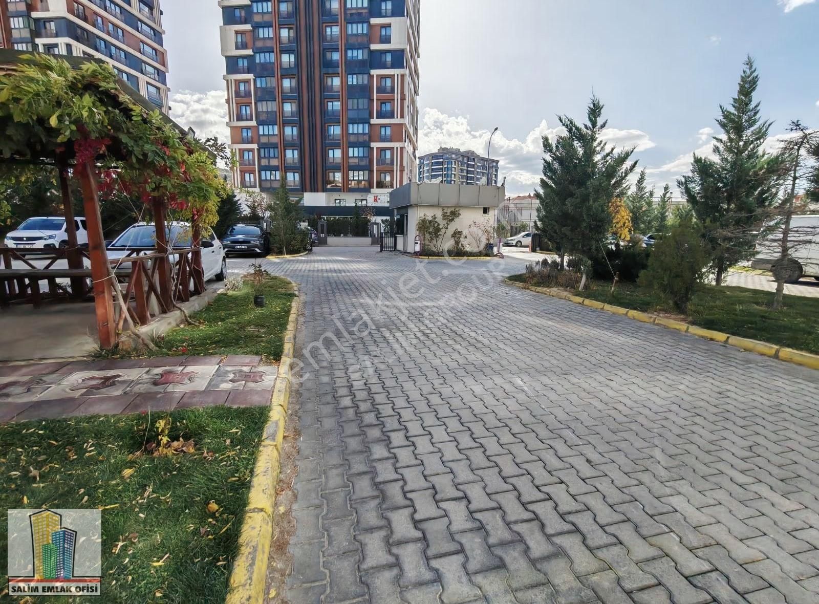 Salim Grp Emlak'tan Uydukent 4+1 Site İçinde Daire - Görsel 20