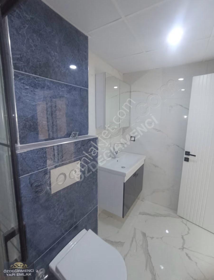Özdeğirmenci Yapı Emlaktan Satılık 160 M2 3+1 Daire - Görsel 14