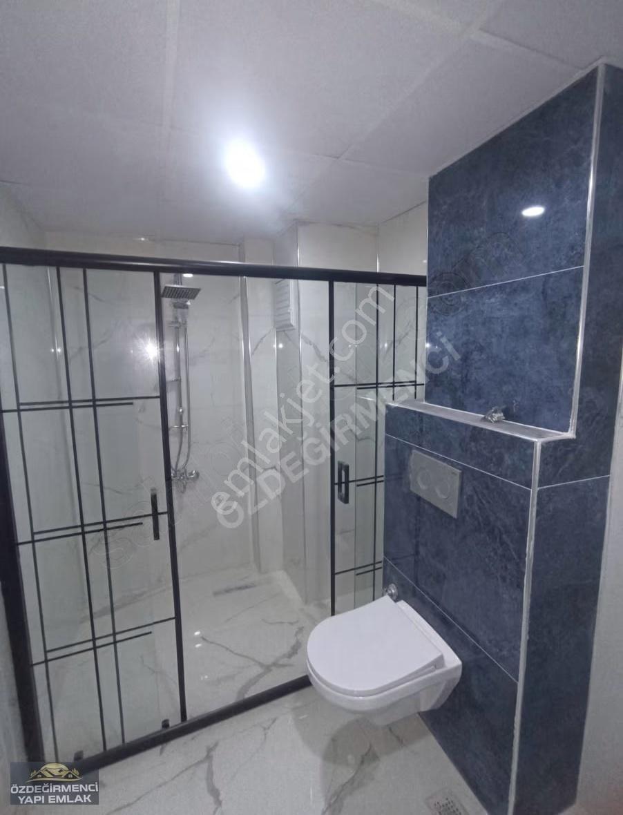 Özdeğirmenci Yapı Emlaktan Satılık 160 M2 3+1 Daire - Görsel 8