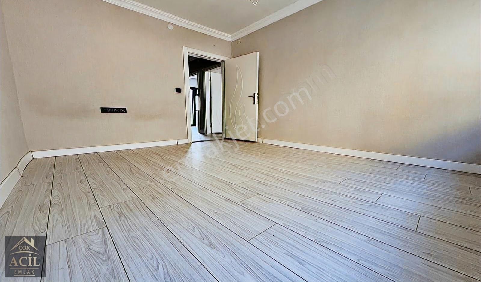 Çok Acil'den Full Yapılı Merkezi Konumda 4,5+1 Müstakil Daire ! - Görsel 8