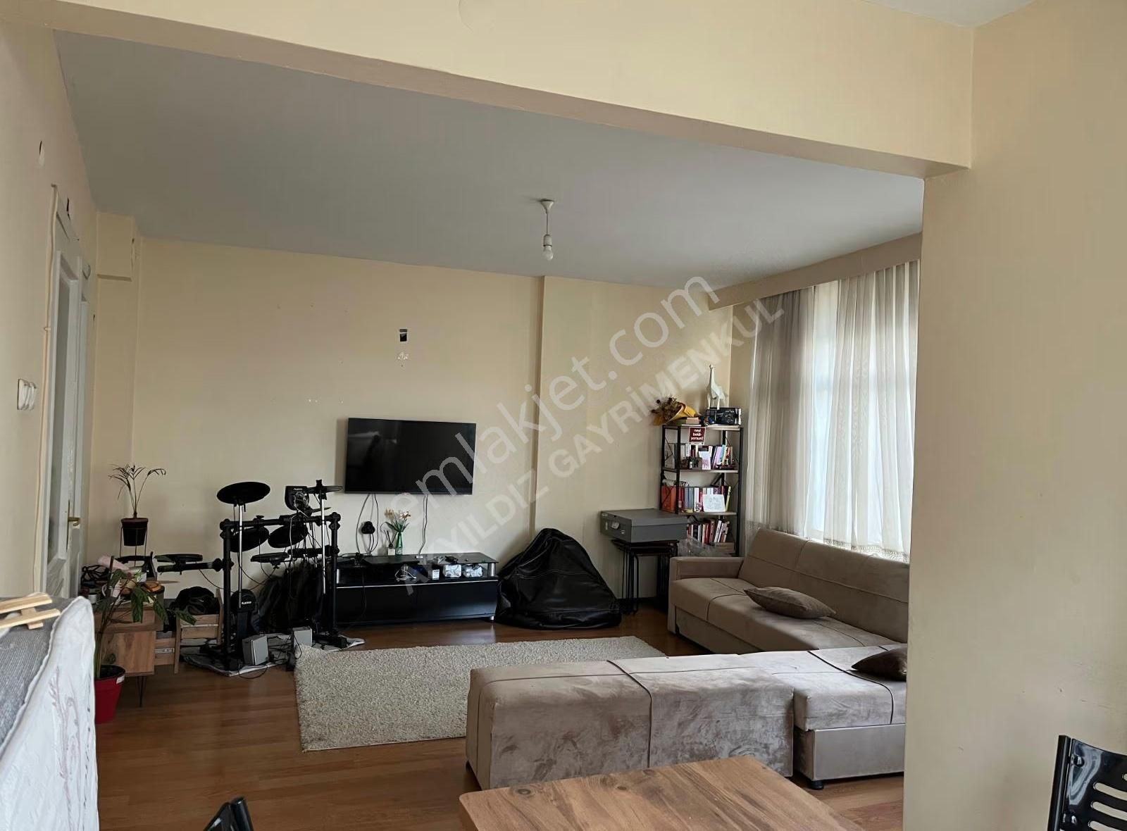 Mecidiyekoy Merkezde Satılık Daıre - Görsel 3