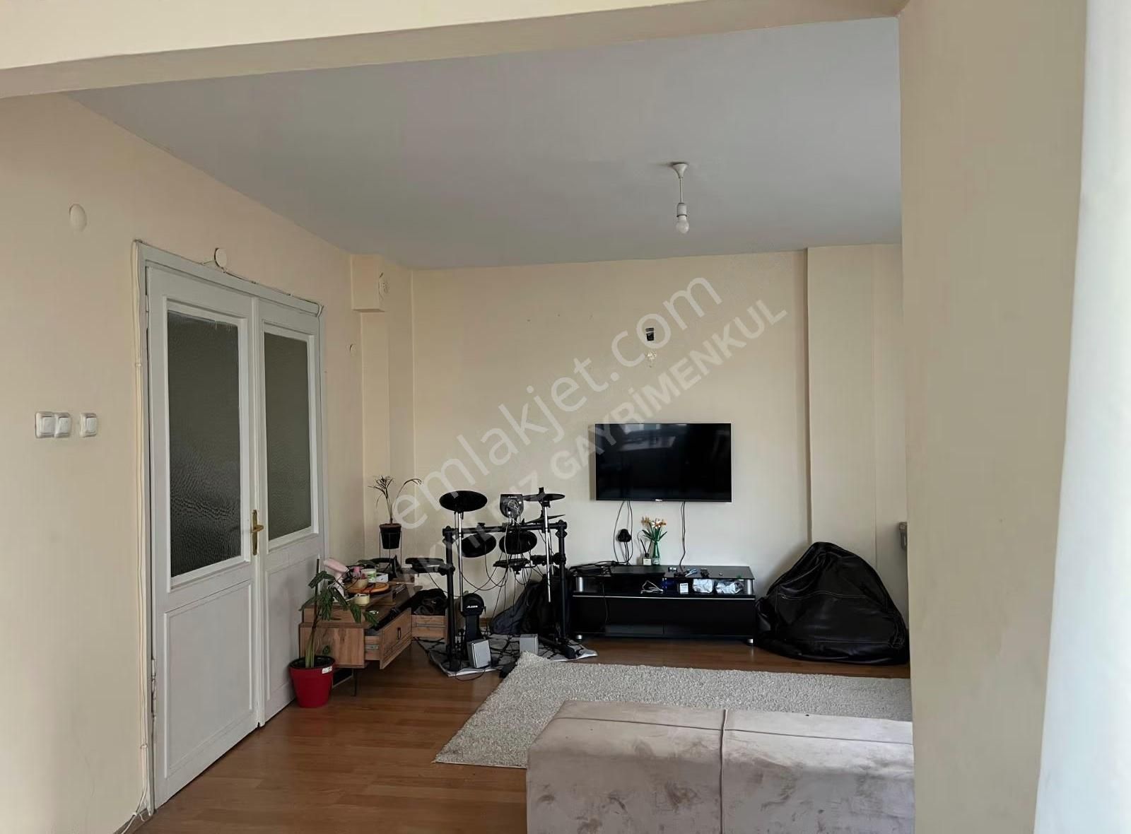 Mecidiyekoy Merkezde Satılık Daıre - Görsel 14