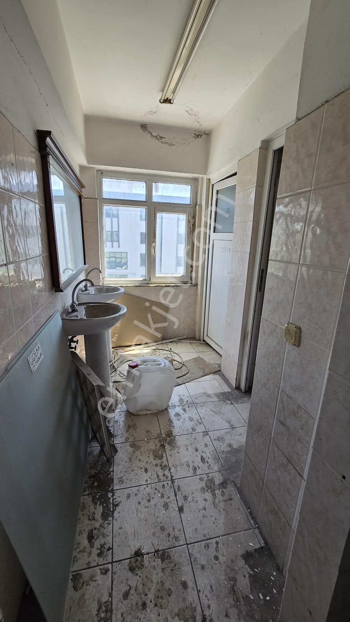 Beylikdüzü O.s.b. Bakırcılar Sanayi Kiralık 1.250 M² Fabrika, Depo, İmalathane - Görsel 22