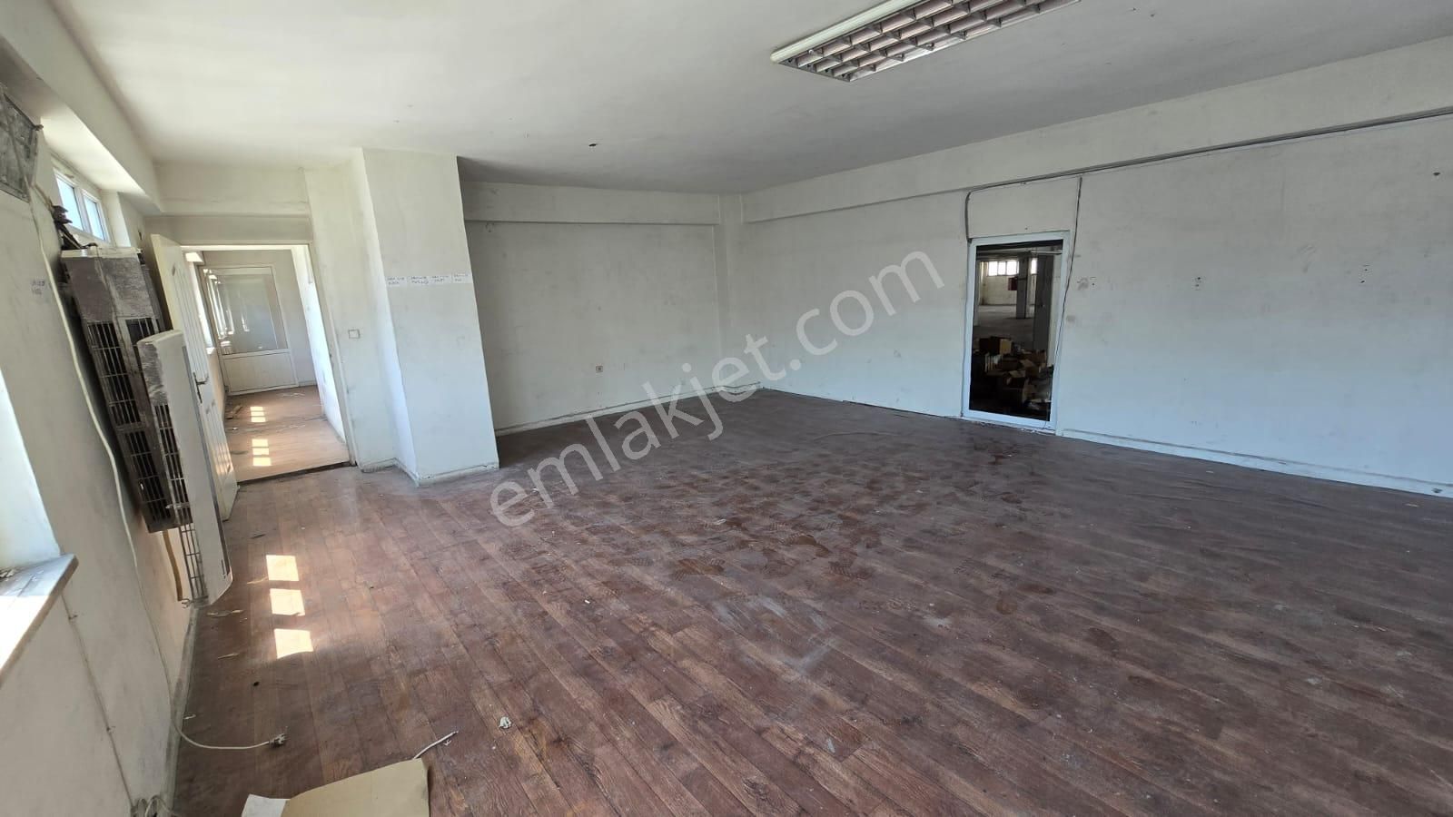 Beylikdüzü O.s.b. Bakırcılar Sanayi Kiralık 1.250 M² Fabrika, Depo, İmalathane - Görsel 17