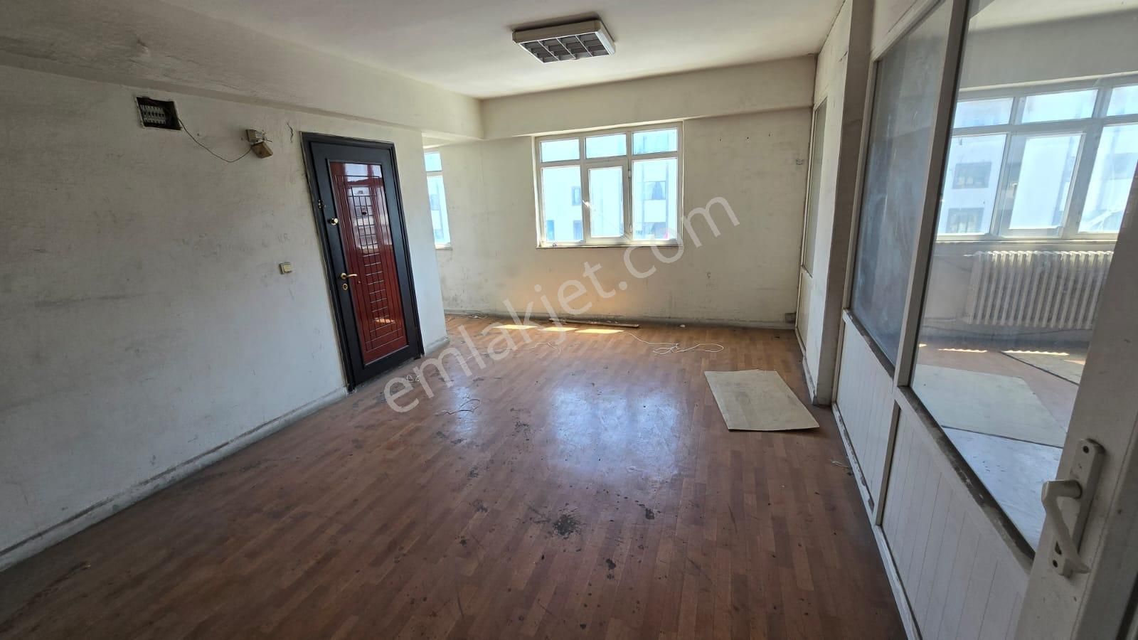 Beylikdüzü O.s.b. Bakırcılar Sanayi Kiralık 1.250 M² Fabrika, Depo, İmalathane - Görsel 19