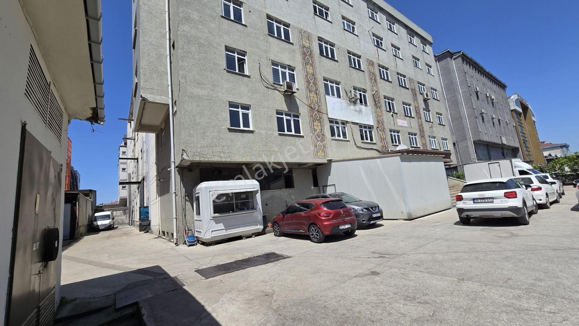 Beylikdüzü O.s.b. Bakırcılar Sanayi Kiralık 1.250 M² Fabrika, Depo, İmalathane - Görsel 24