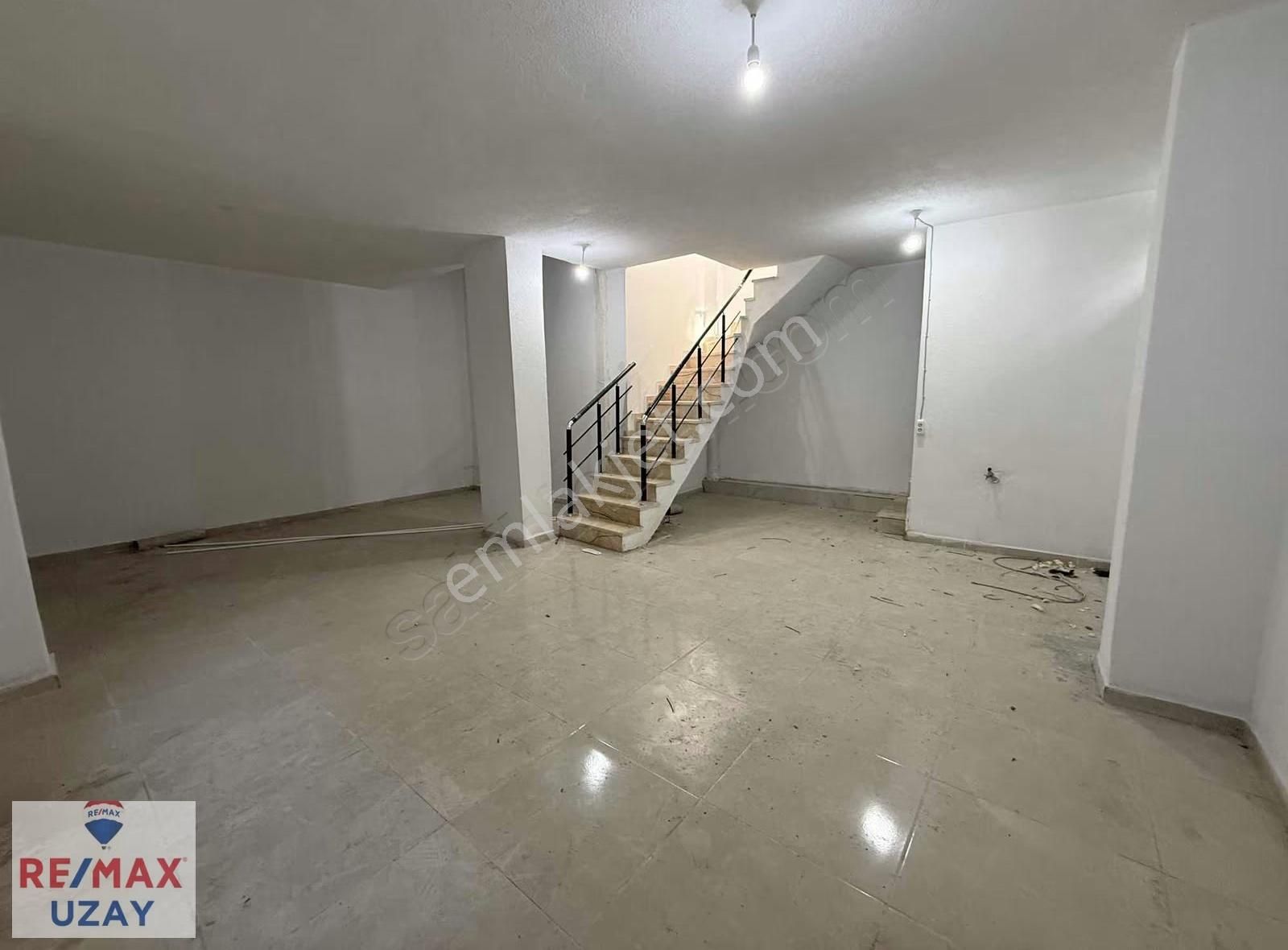 İsmetpaşa Mah.kiralık Düz Giriş Dükkan Mağaza 90 M² - Görsel 2