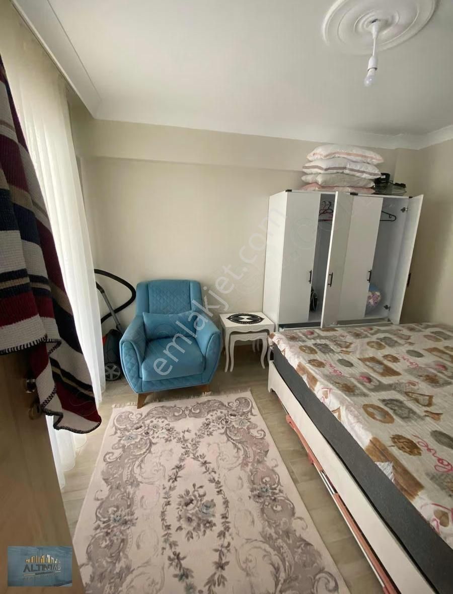 Üniversite Bölgesinde Nezih Apartmanda Kiralık 1+1 - Görsel 11