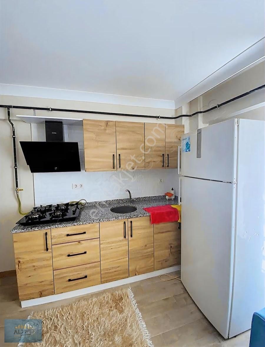 Üniversite Bölgesinde Nezih Apartmanda Kiralık 1+1 - Görsel 9