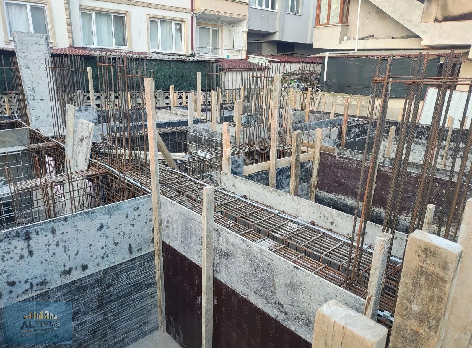 Serdivan'da Çok İyi Konumda Satılık 2+1 Daire - Görsel 4