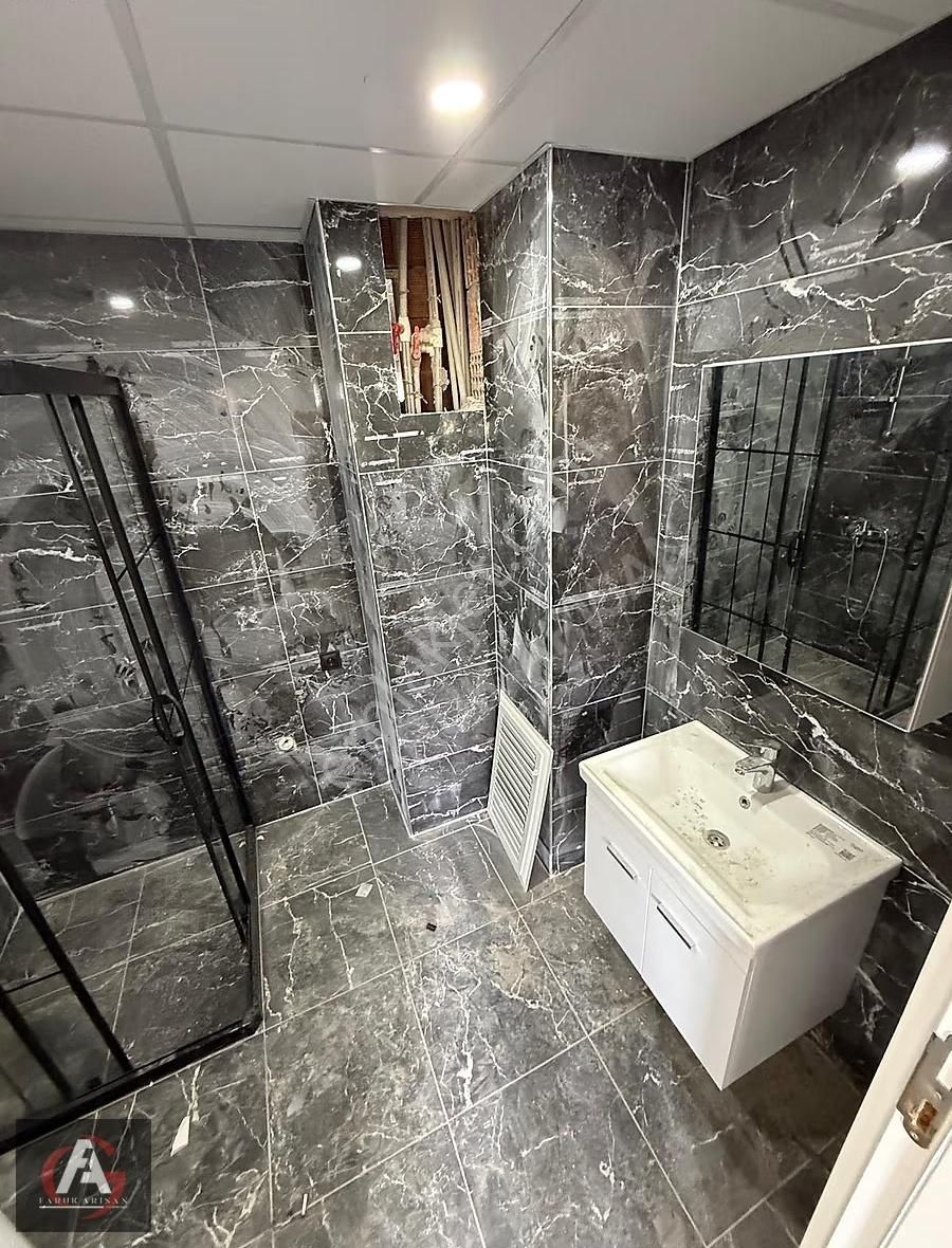 Faruk Arısan'dan Süper Konumda Oturuma Hazır Geniş Ve Lüx 1+1 - Görsel 10