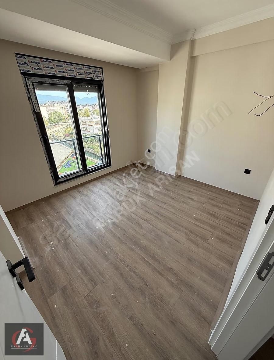 Faruk Arısan'dan Süper Konumda Oturuma Hazır Geniş Ve Lüx 1+1 - Görsel 9