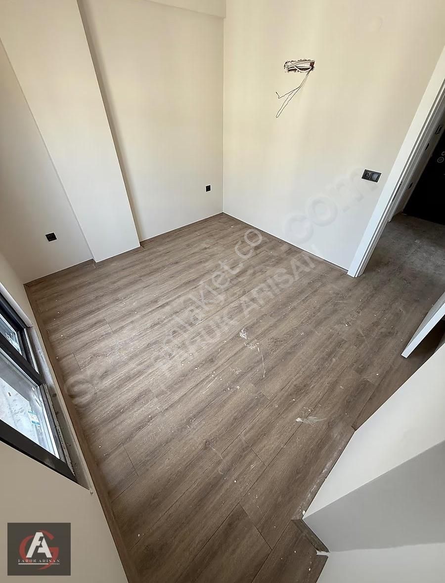 Faruk Arısan'dan Süper Konumda Oturuma Hazır Geniş Ve Lüx 1+1 - Görsel 12