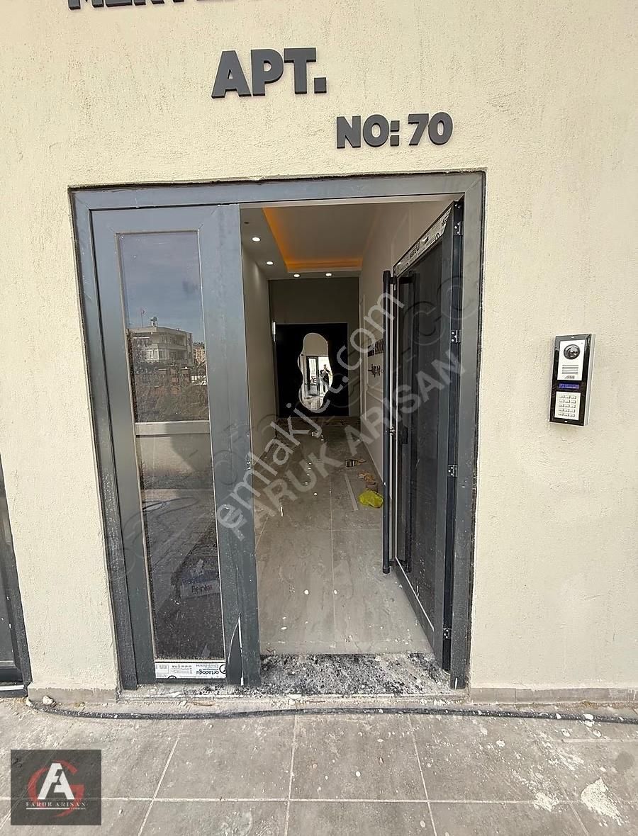 Faruk Arısan'dan Süper Konumda Oturuma Hazır Geniş Ve Lüx 1+1 - Görsel 7