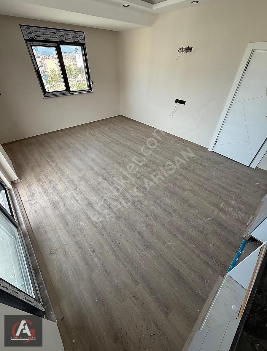 Faruk Arısan'dan Süper Konumda Oturuma Hazır Geniş Ve Lüx 1+1 - Görsel 13