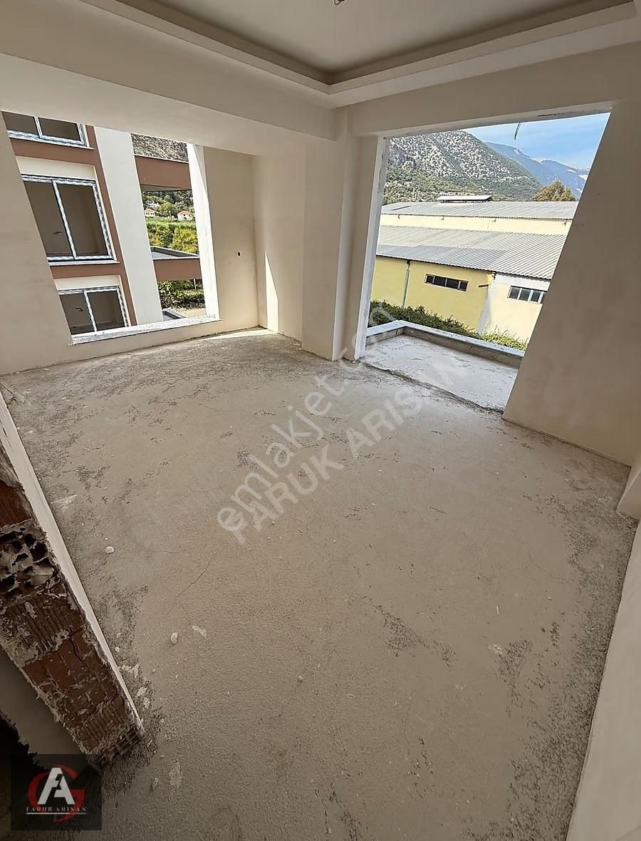 Faruk Arısan'dan Bitim Aşamasında Havuzlu Site İçi Geniş 1+1 - Görsel 3