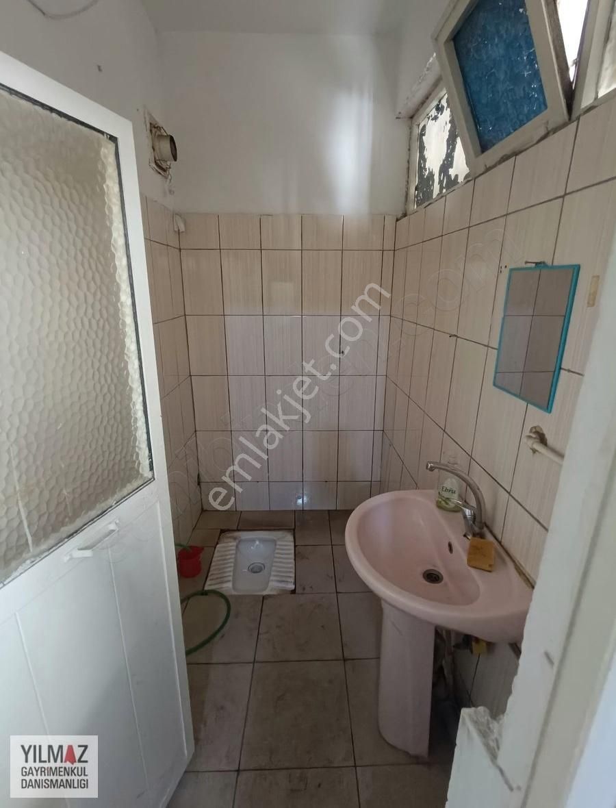 Yılmaz Gayrimenkulden Hürriyette Cadde Cepheli Dükkan - Görsel 10