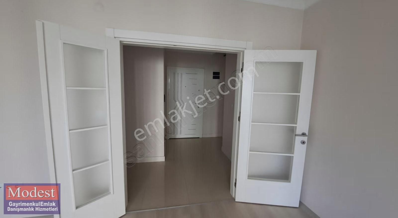 Modest Den Uğurmumcu Merkezde Kiralık Daire - Görsel 12