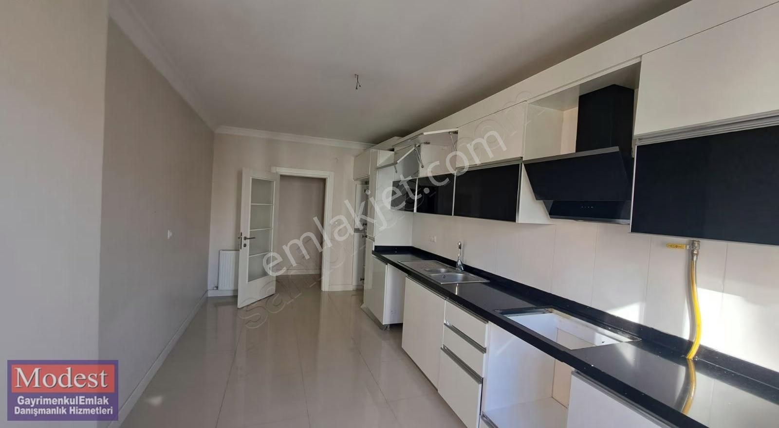 Modest Den Uğurmumcu Merkezde Kiralık Daire - Görsel 32