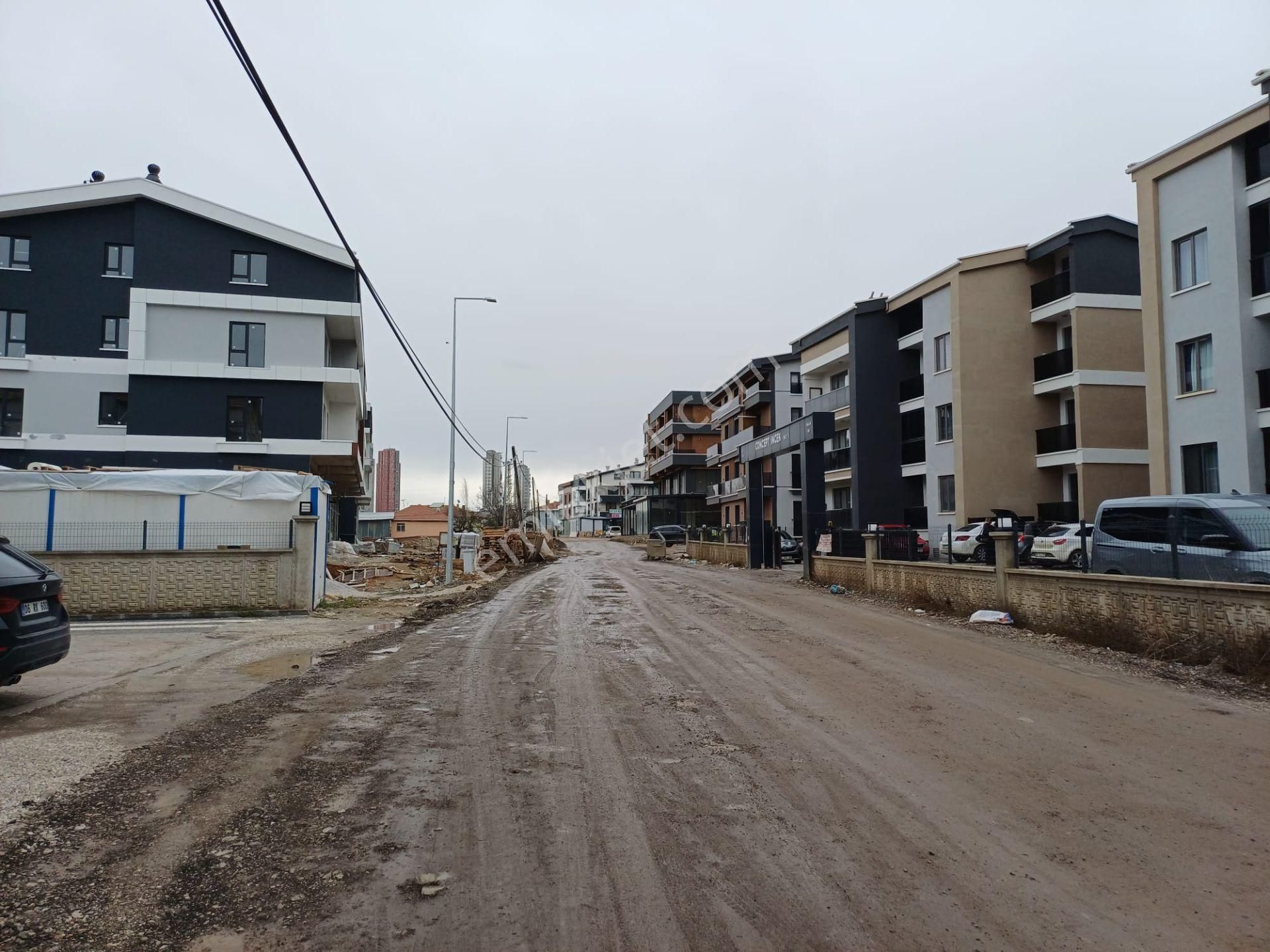 İncek De Bulvara Üniversitelere Yakın Kombili Asansörlü Otoparklı 3+1 Kiralık Dubleks Daire - Görsel 44