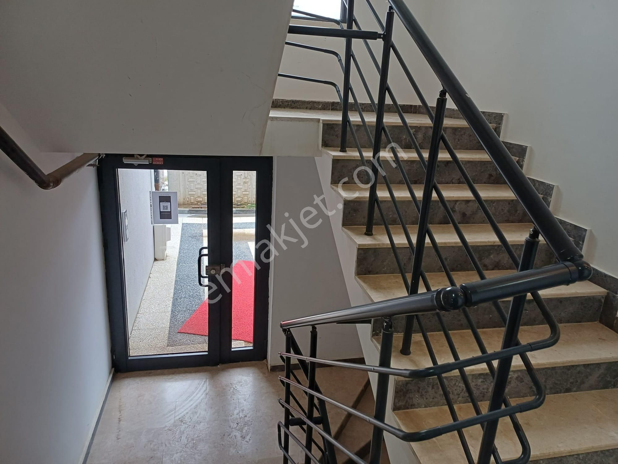 İncek De Bulvara Üniversitelere Yakın Kombili Asansörlü Otoparklı 3+1 Kiralık Dubleks Daire - Görsel 37