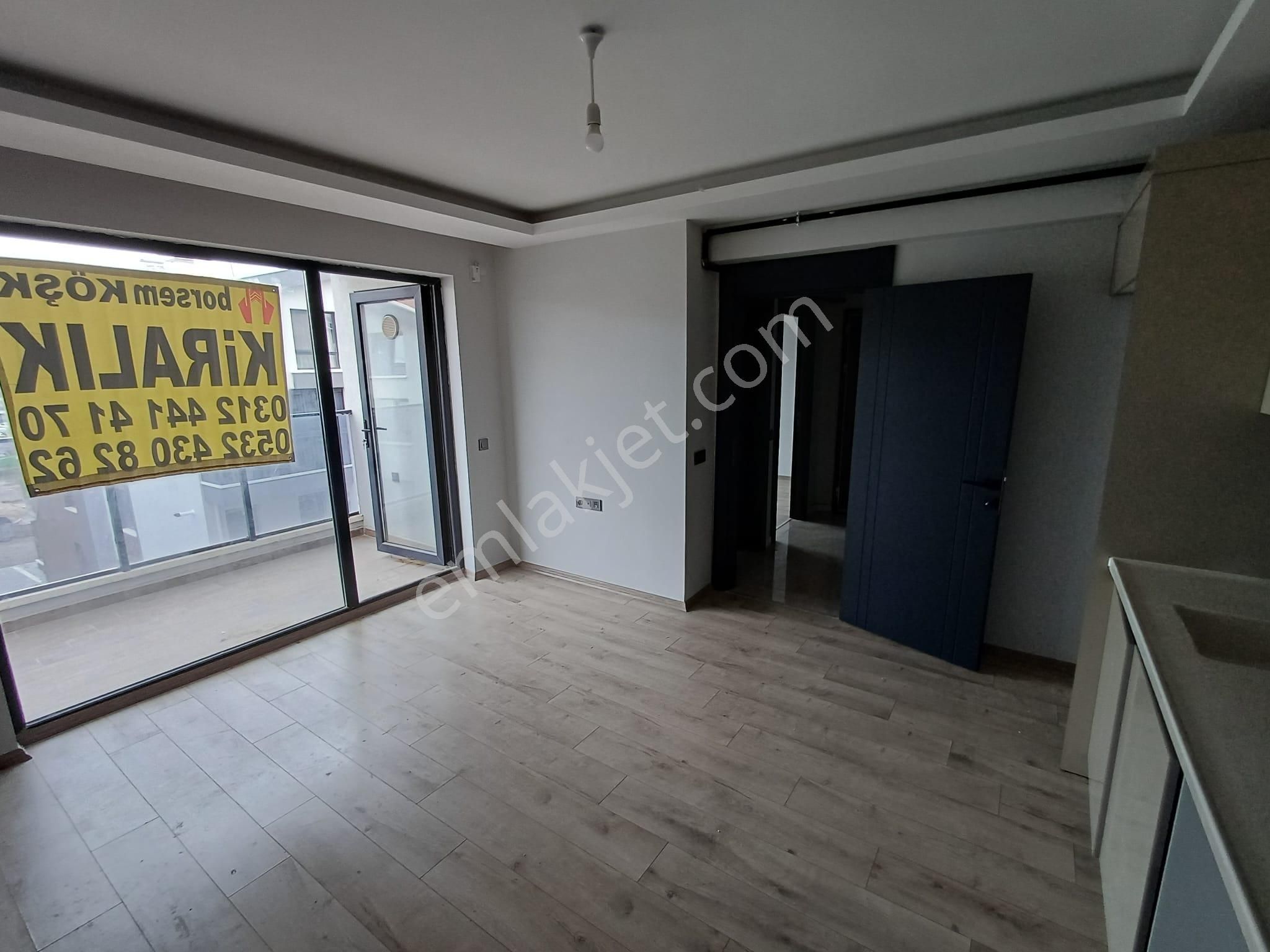 İncek De Bulvara Üniversitelere Yakın Kombili Asansörlü Otoparklı 3+1 Kiralık Dubleks Daire - Görsel 3