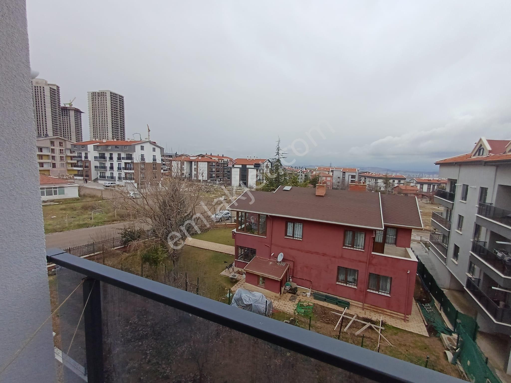 İncek De Bulvara Üniversitelere Yakın Kombili Asansörlü Otoparklı 3+1 Kiralık Dubleks Daire - Görsel 13