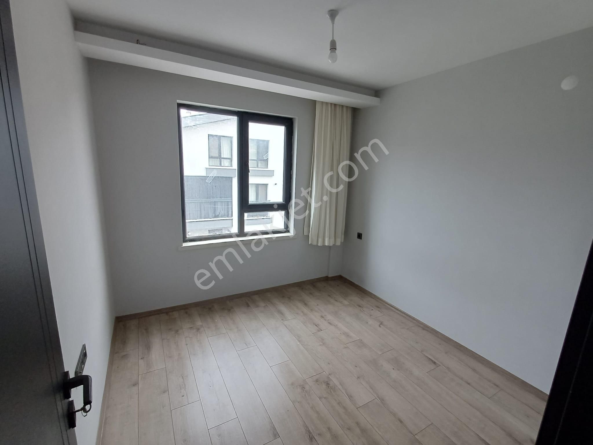 İncek De Bulvara Üniversitelere Yakın Kombili Asansörlü Otoparklı 3+1 Kiralık Dubleks Daire - Görsel 17