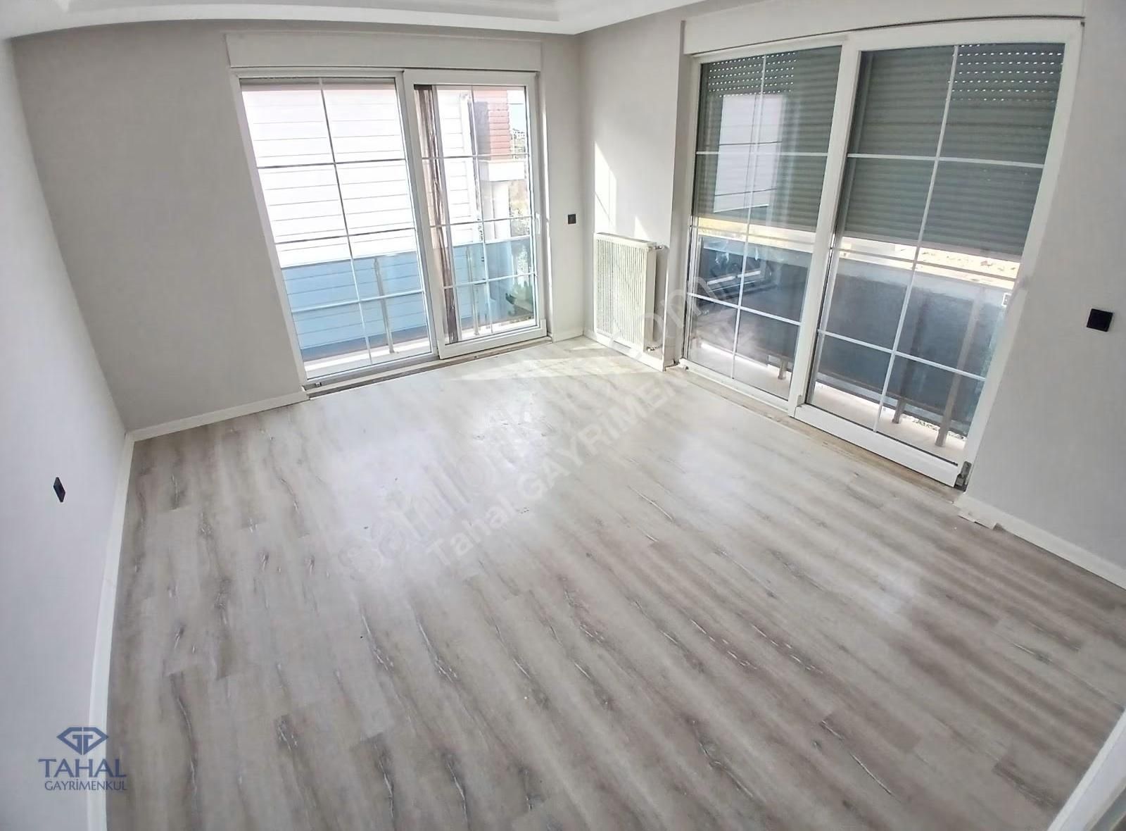 Döşemealtında 300m2 Site İçinde Satılık 4+1 Villa Özel Bahçeli - Görsel 13