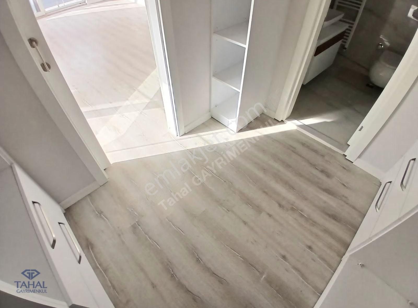Döşemealtında 300m2 Site İçinde Satılık 4+1 Villa Özel Bahçeli - Görsel 16