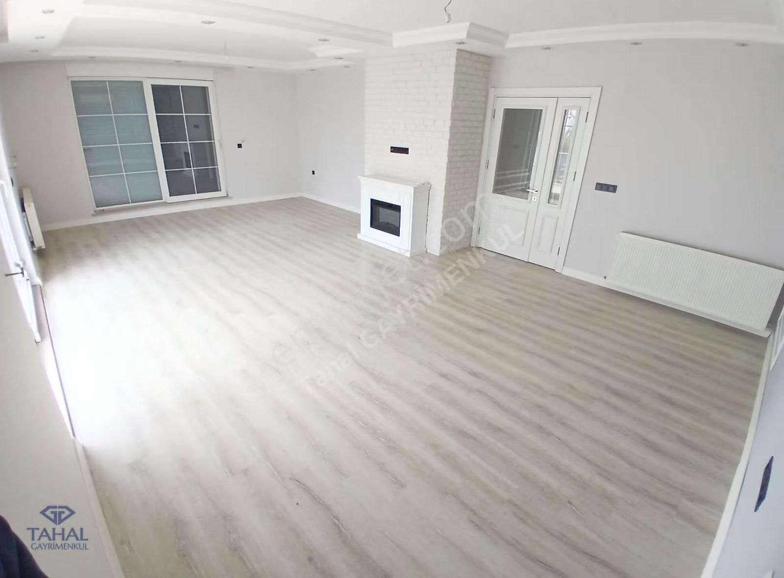 Döşemealtında 300m2 Site İçinde Satılık 4+1 Villa Özel Bahçeli - Görsel 28
