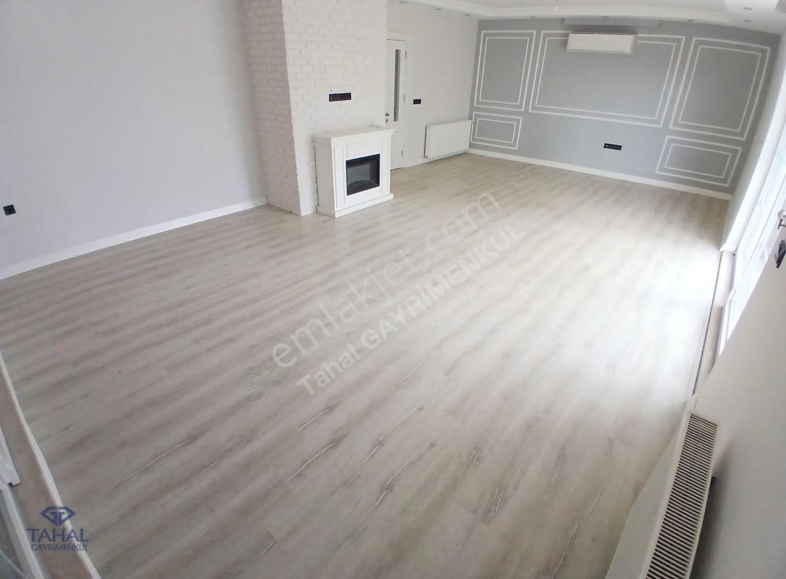 Döşemealtında 300m2 Site İçinde Satılık 4+1 Villa Özel Bahçeli - Görsel 20