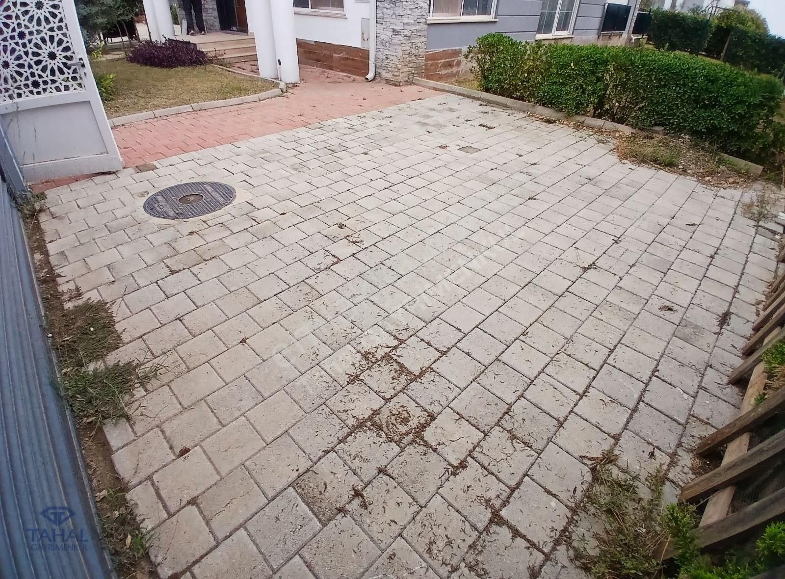 Döşemealtında 300m2 Site İçinde Satılık 4+1 Villa Özel Bahçeli - Görsel 5