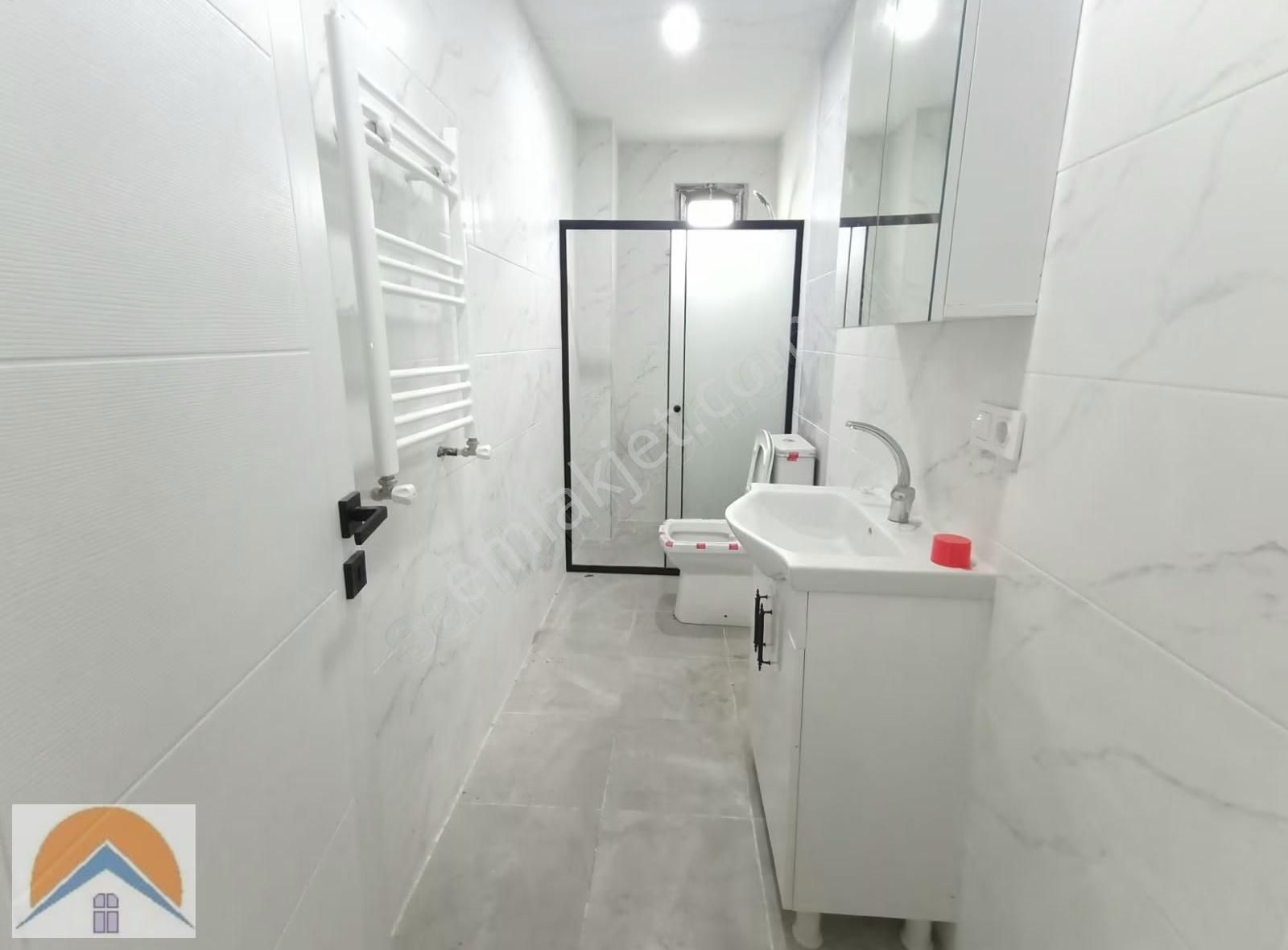 Veysel Karani Mh De 2+1,85m2 ,ferah Daire Arakat - Görsel 24