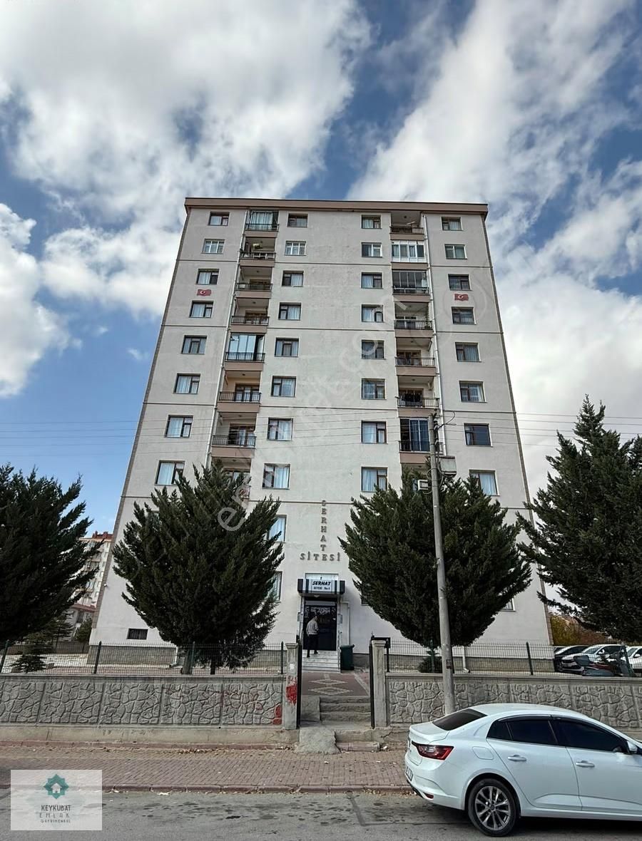 Keykubat'tan Cadde Üzeri Satılık 3+1 Bakımlı Daire - Görsel 6