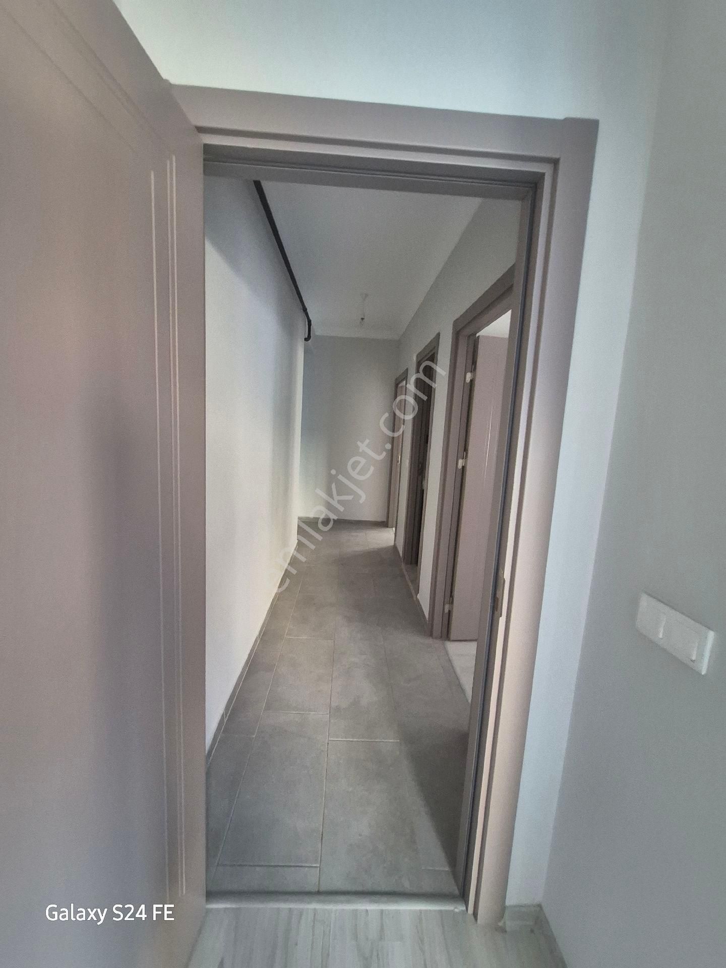 Bornova Doğanlar Da 2+1 Kiralık Lüks Daire - Görsel 25