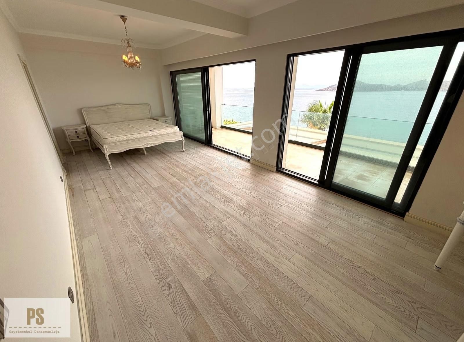 Yalıkavak'ta Denize Sıfır Sitede Geniş 2+1 Flat Daire - Görsel 19