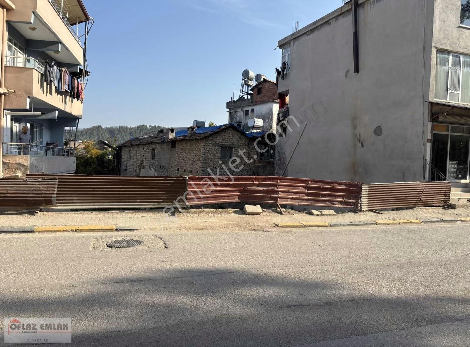 Oflaz Emlaktan Satılık Ticari Konut Arsa Ana Cadde Üzerinde - Görsel 2