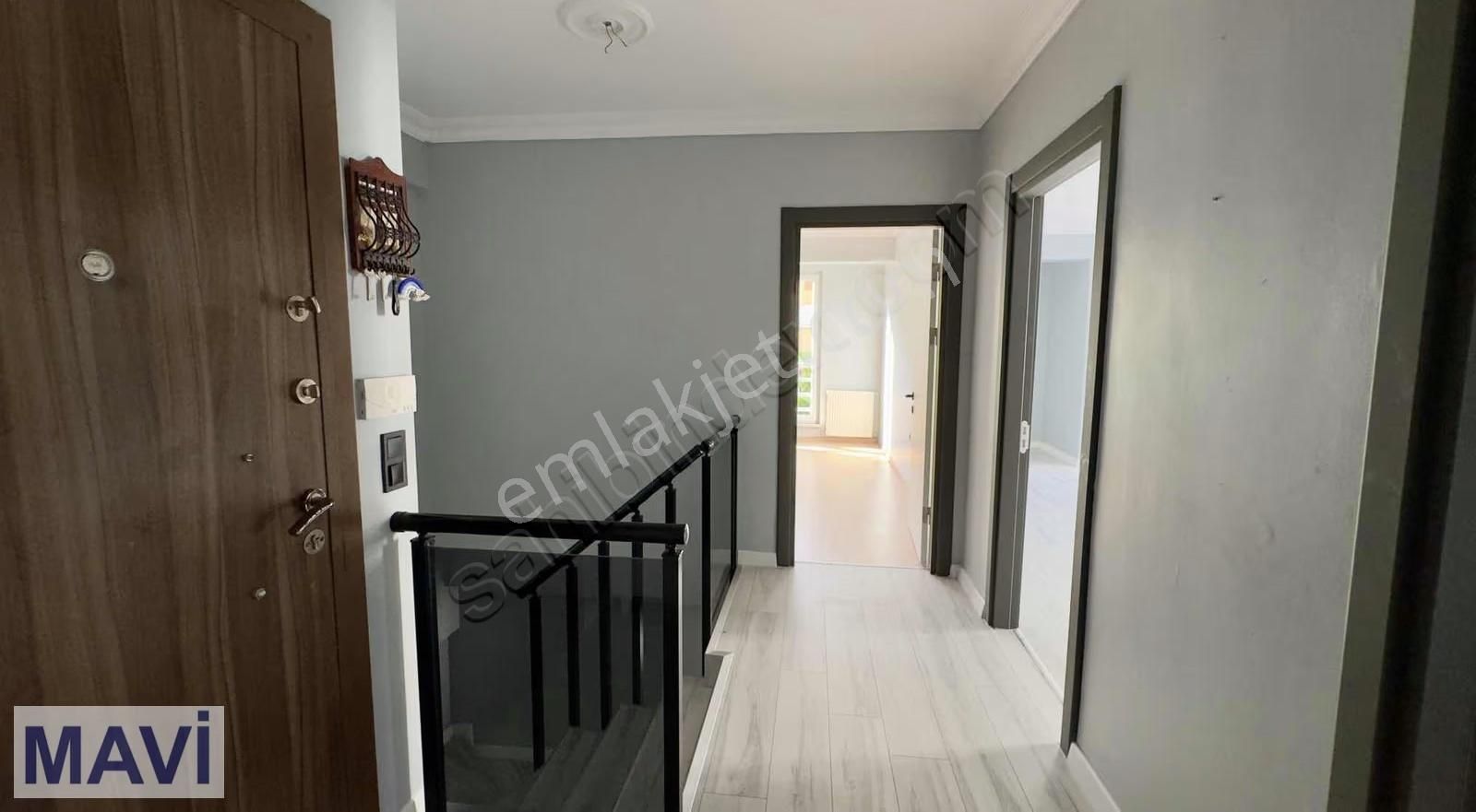 Re/max Mustafa Öz Ters Dublex 3+1 135m² Açık Otopark - Görsel 4