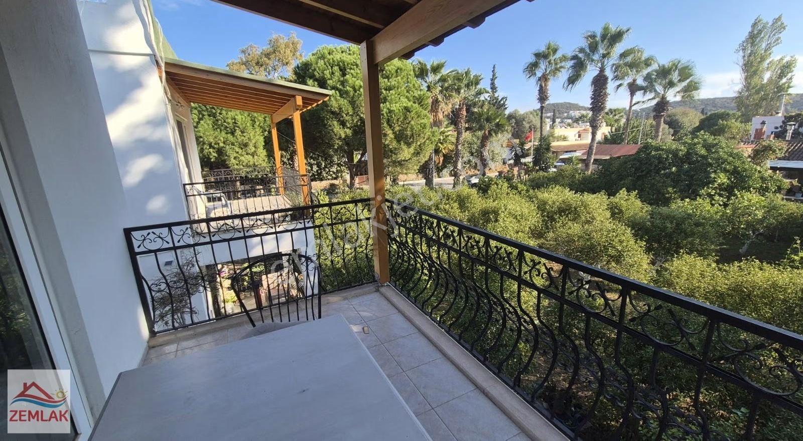 Bitez Sahilde Kiralık 1+1 Üst Kat Daire - Görsel 4