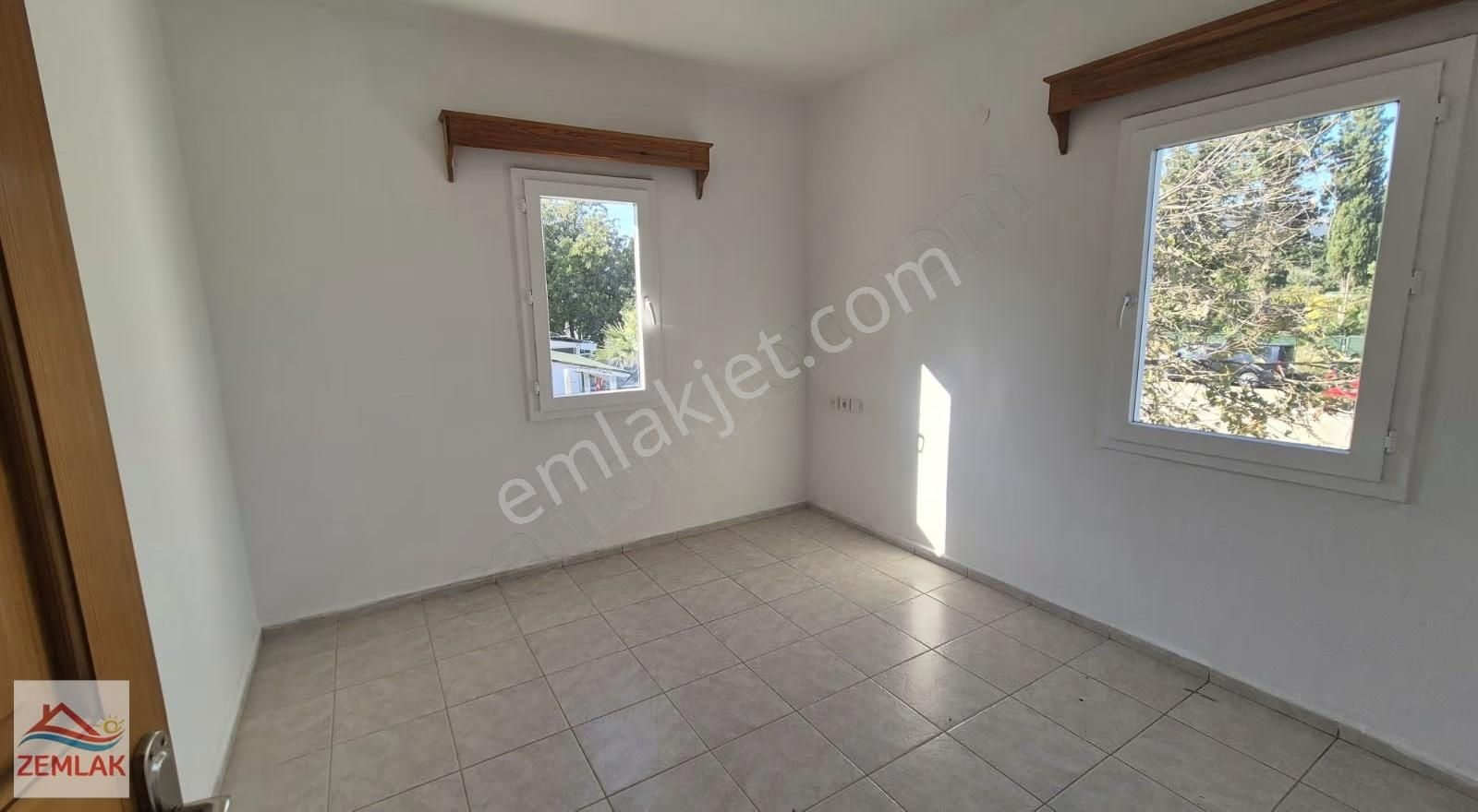 Bitez Sahilde Kiralık 1+1 Üst Kat Daire - Görsel 6