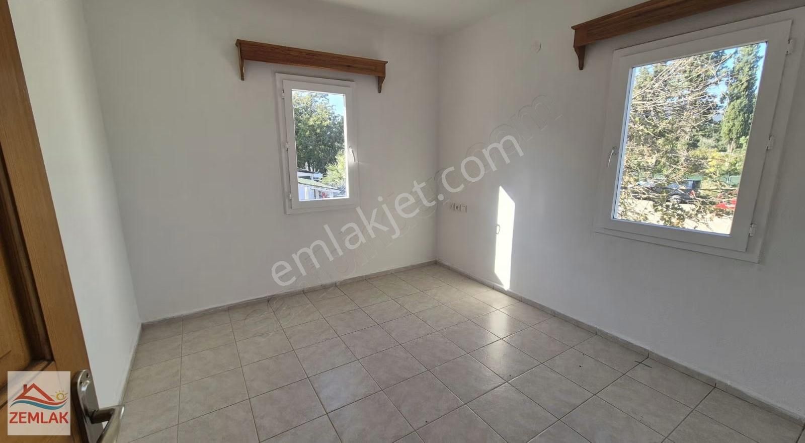 Bitez Sahilde Kiralık 1+1 Üst Kat Daire - Görsel 8